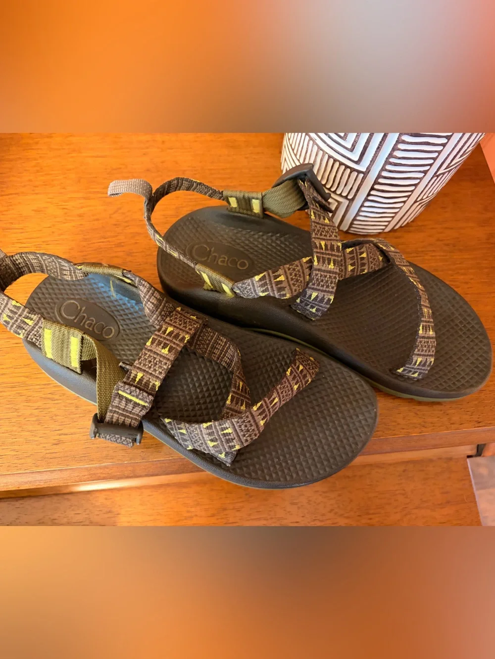 Chaco Boys Z/1 Classic Sport Sandals Green Brown Size 4